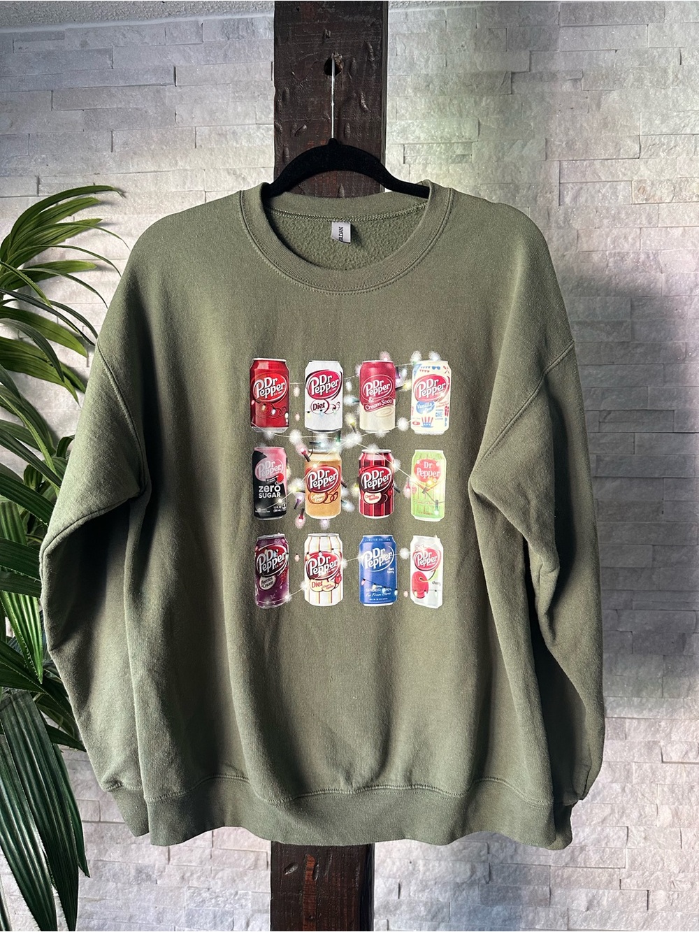 Dr. Pepper Soda Can Graphic Christmas Holiday Sweatshirt Large